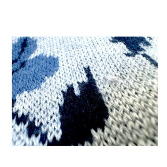 Club Manaco Women M Floral Jacquard Tee Sweater Blue/Gray 100% Wool $129 NWT - Picture 7 of 8